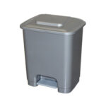 balde-de-lixo-com-pedal-30-litros-3