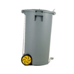 balde-de-lixo-com-rodas-e-pedal