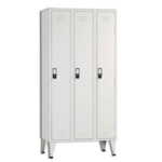 Armário Triplo com 3 cacifos