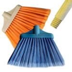 Vassoura Nylon Despontada com Cabo 1.10M